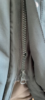 Bild 1 av Nathalie till Stoic - Women's MountainWool MMXX.UppsalaSt. II Coat - Parka