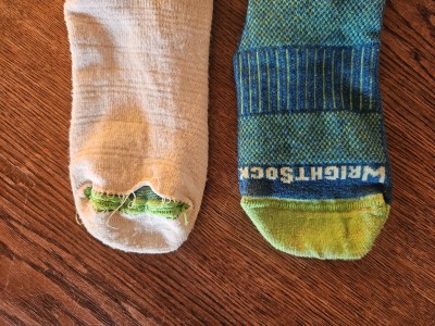 Image 2 from Alexander of Wrightsock - Coolmesh II Crew - Walking socks