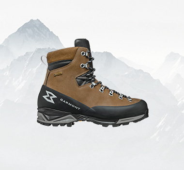 Discover walking boots